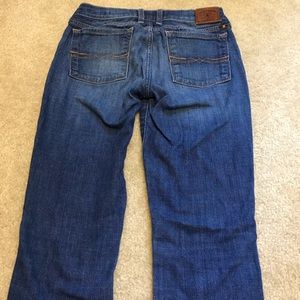 Lucky Brand Jeans - Lucky Brand Jeans Charlie Straight size 2/26 Lucky Brand Jeans - Lucky Brand Jeans Charlie Straight size 2/26